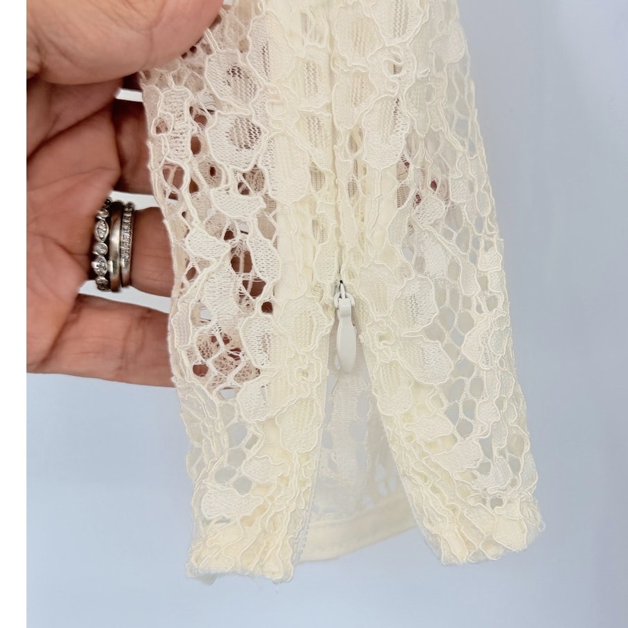 Bronx And Banco Allegra Blanc Lace Open Back Maxi Dress White Medium — image 7 of 8